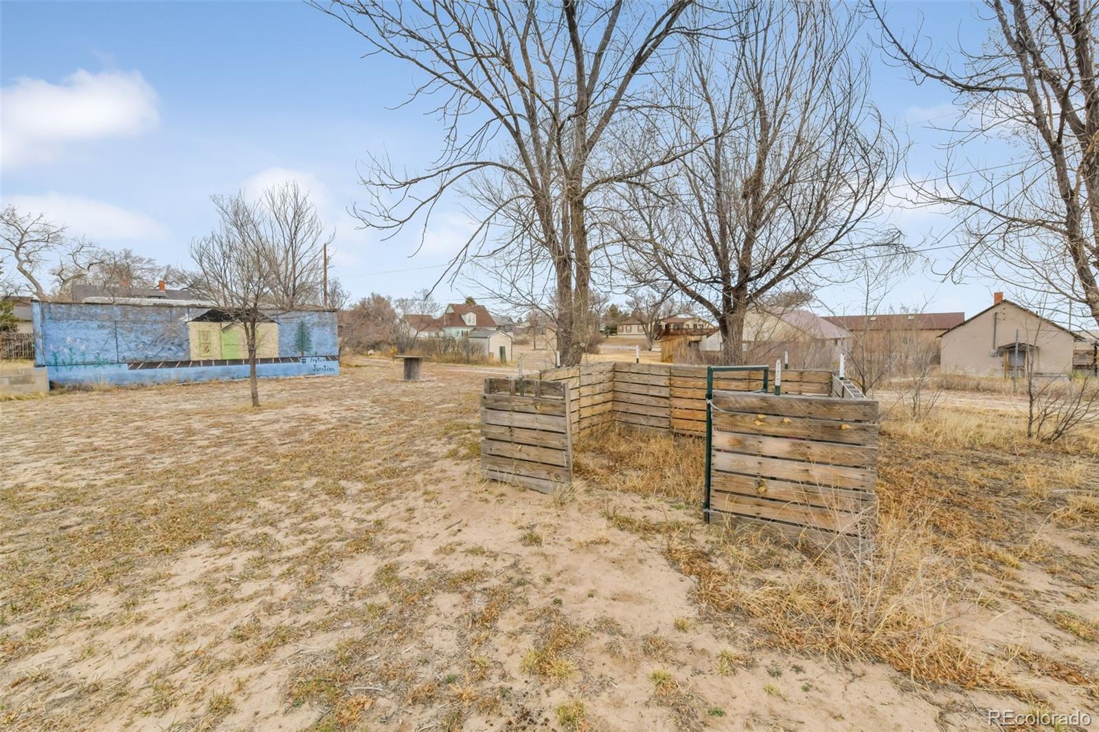 13585 Manitou Street