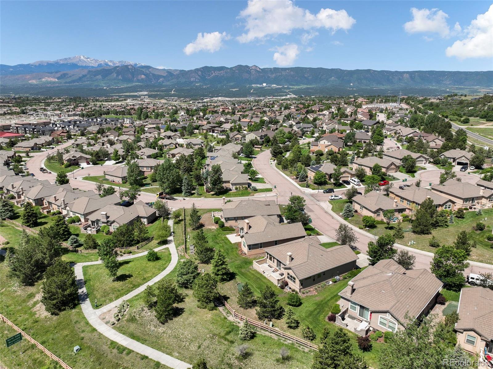 2739 Crooked Vine Court