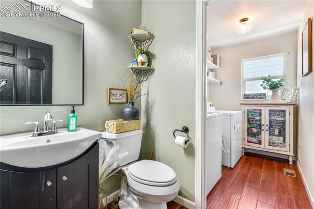 8141 Sedgewick Drive