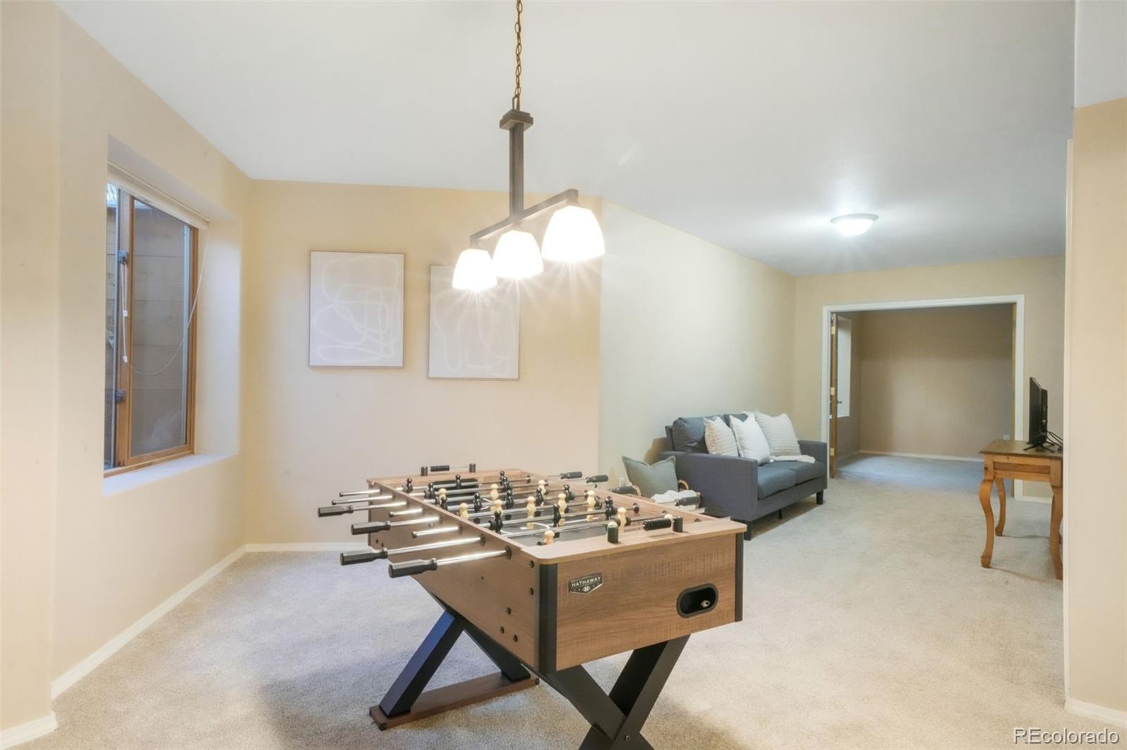 19140 Golden Arrow Circle