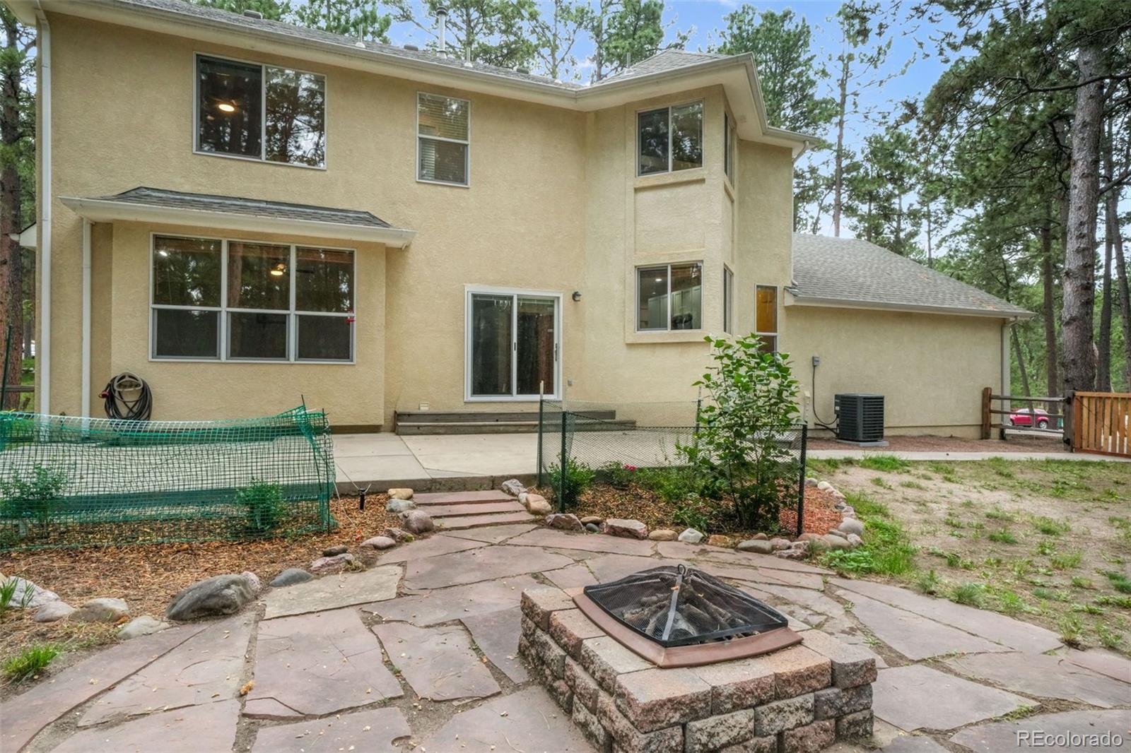 19140 Golden Arrow Circle