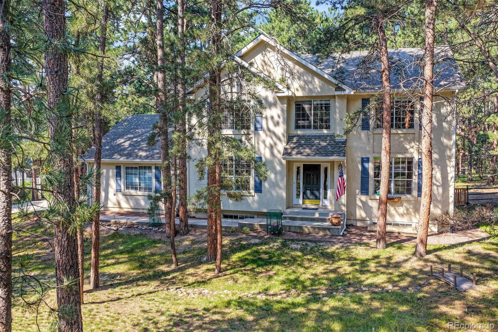 19140 Golden Arrow Circle