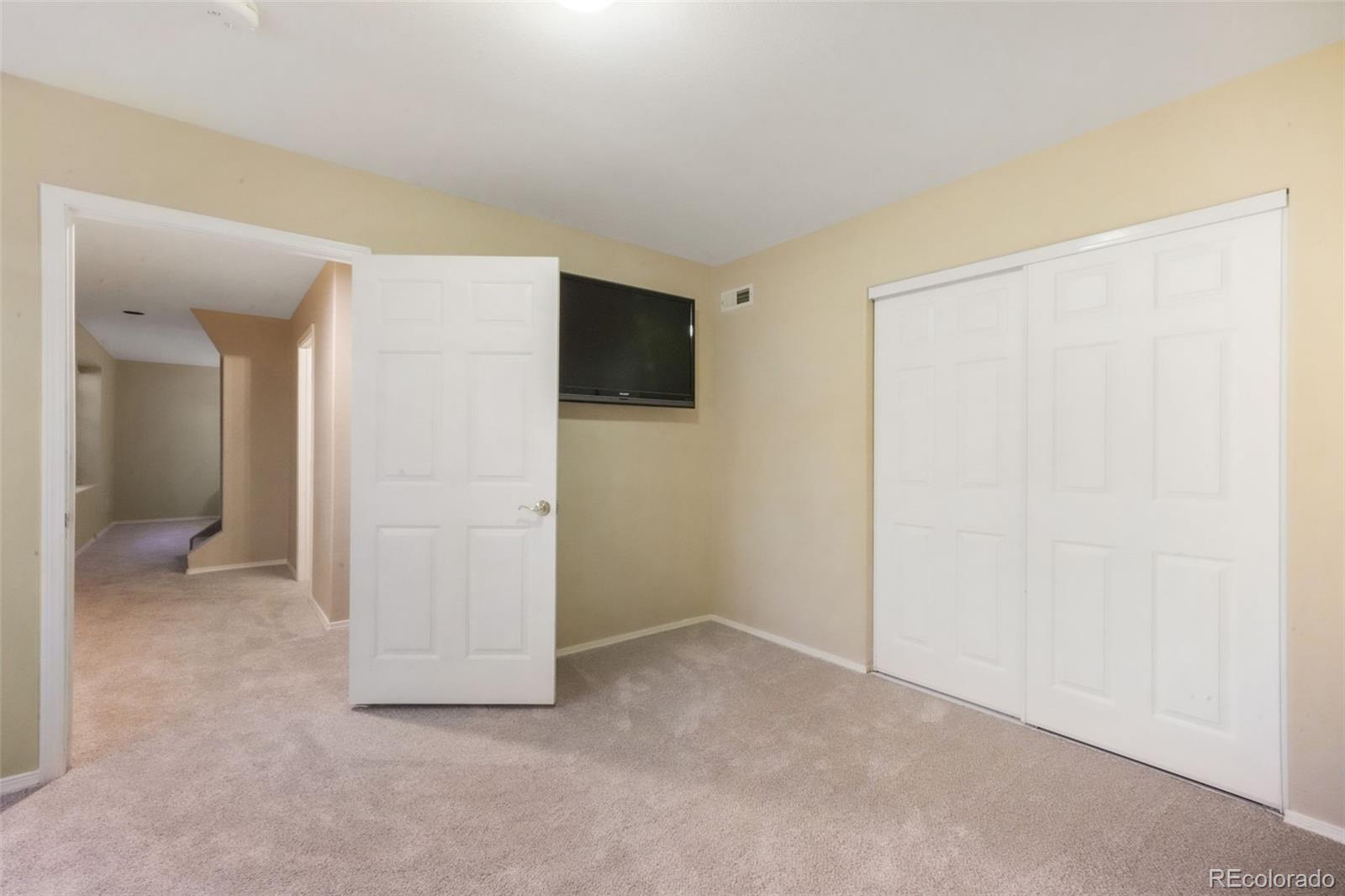 19140 Golden Arrow Circle