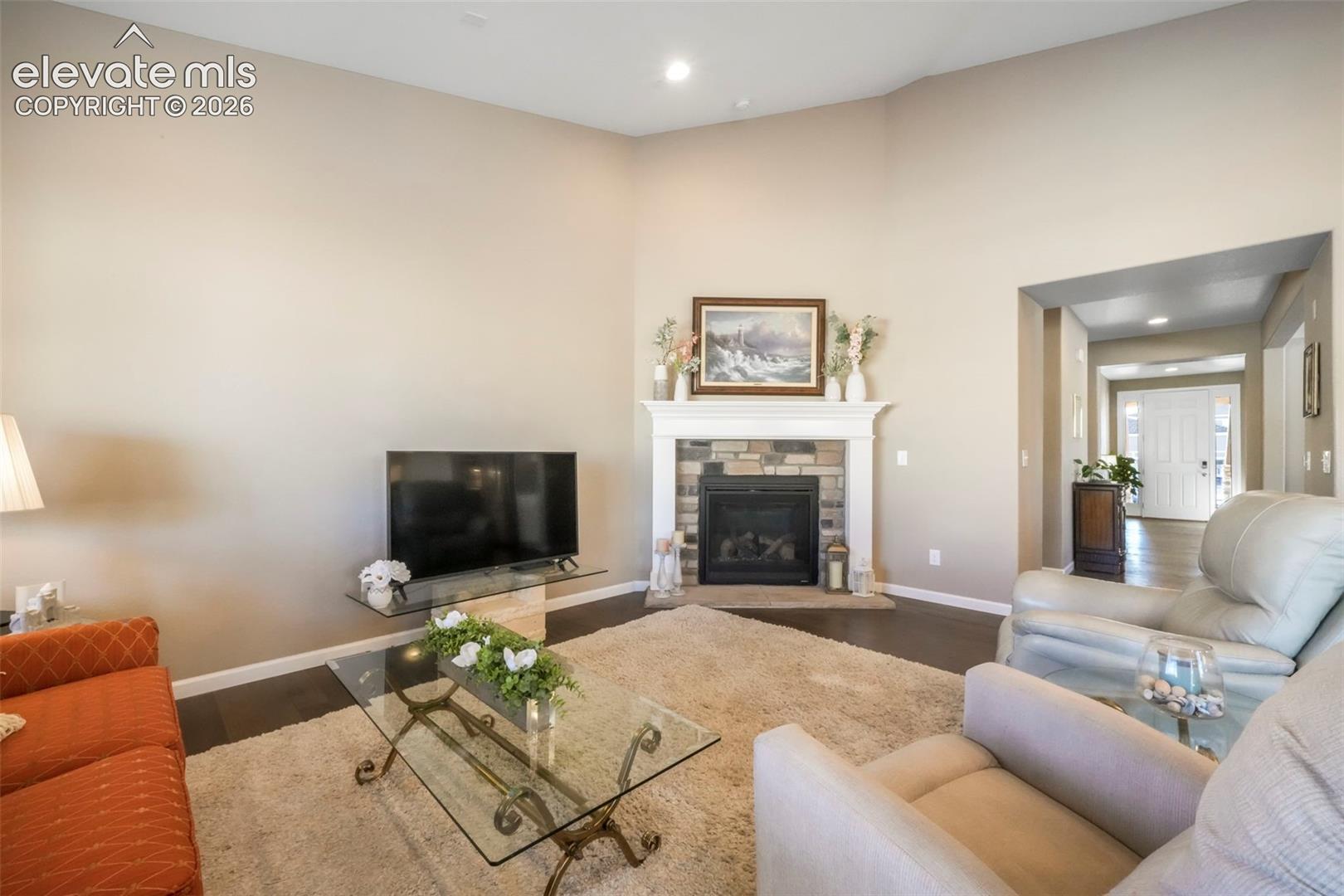 5724 Berry Ridge Way