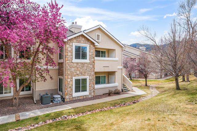 3890 Strawberry Field Grove F