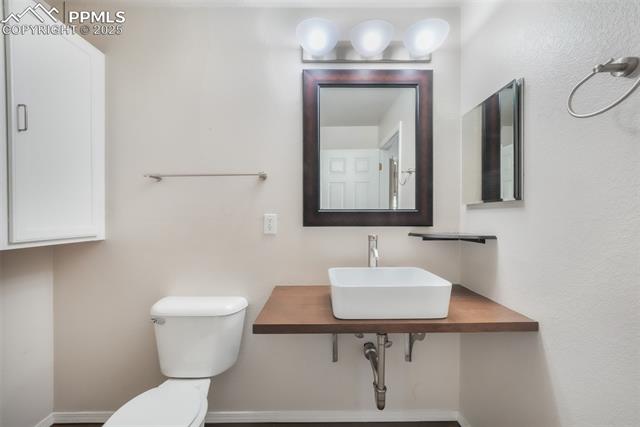 3890 Strawberry Field Grove F