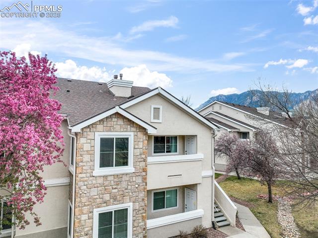 3890 Strawberry Field Grove F