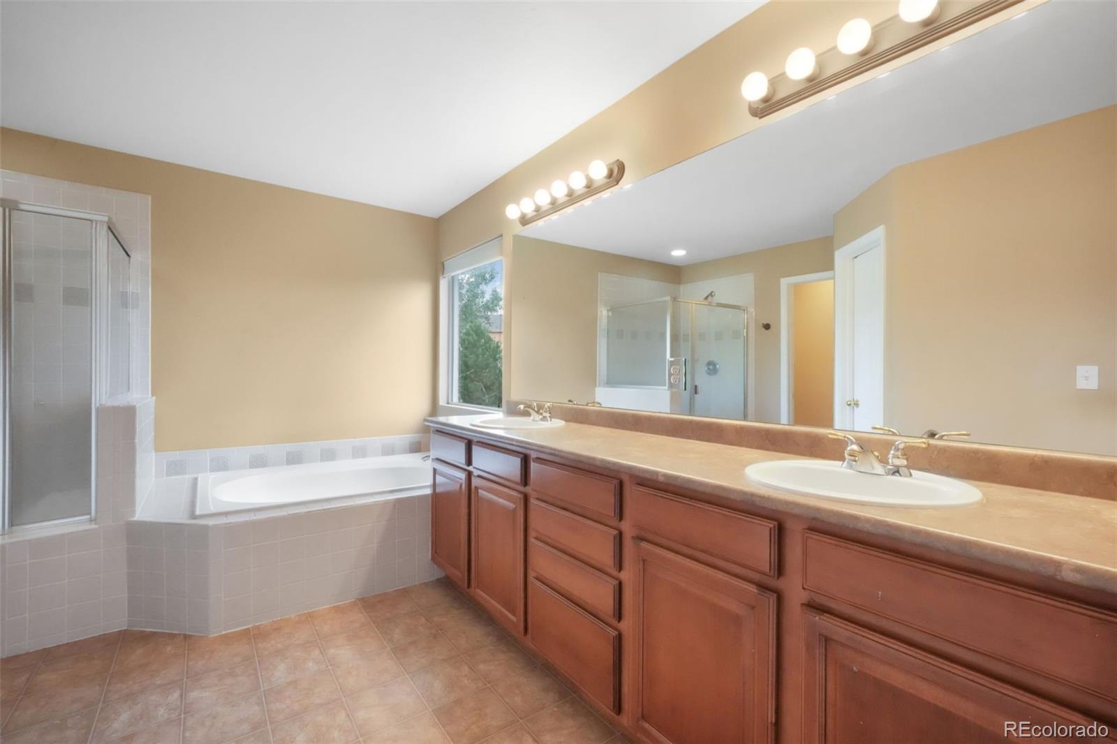 9979 Rose Leaf Court