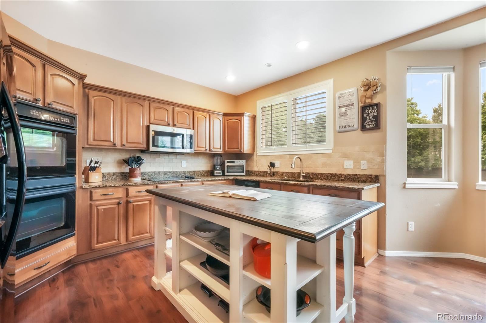 9979 Rose Leaf Court