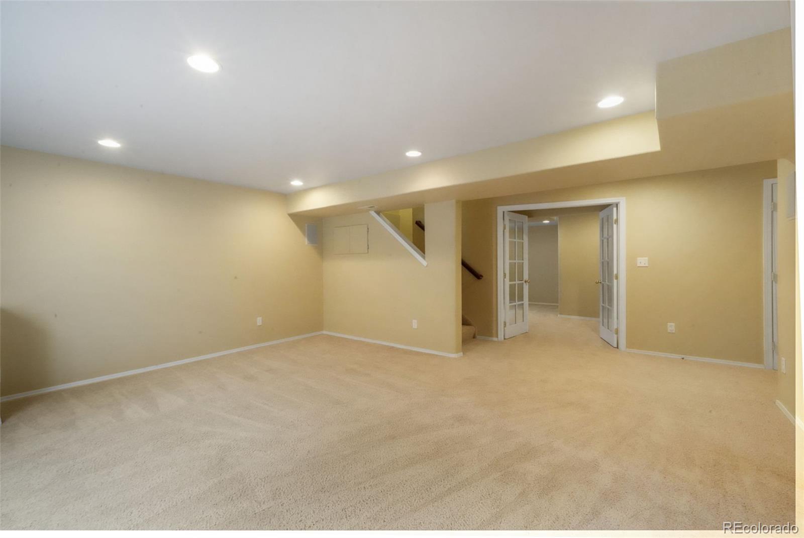 9979 Rose Leaf Court