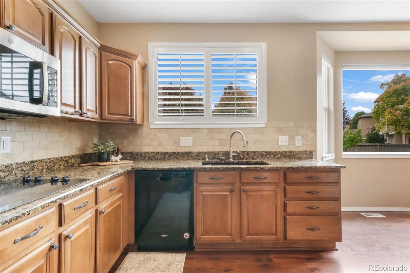 9979 Rose Leaf Court