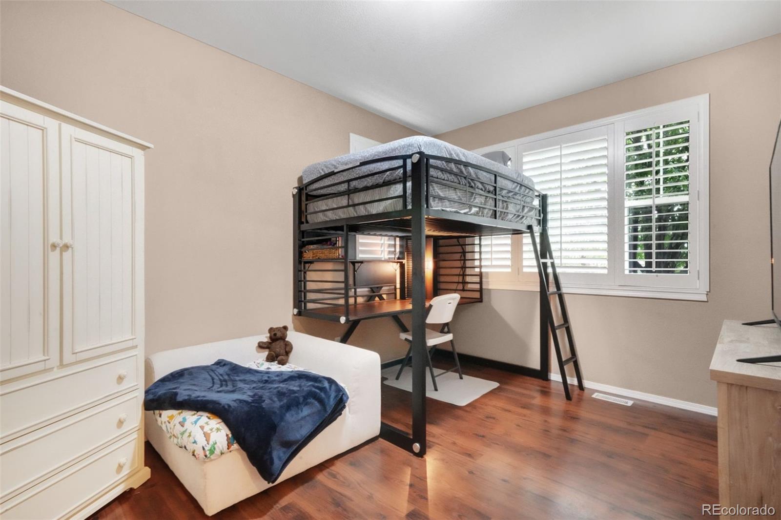 9979 Rose Leaf Court