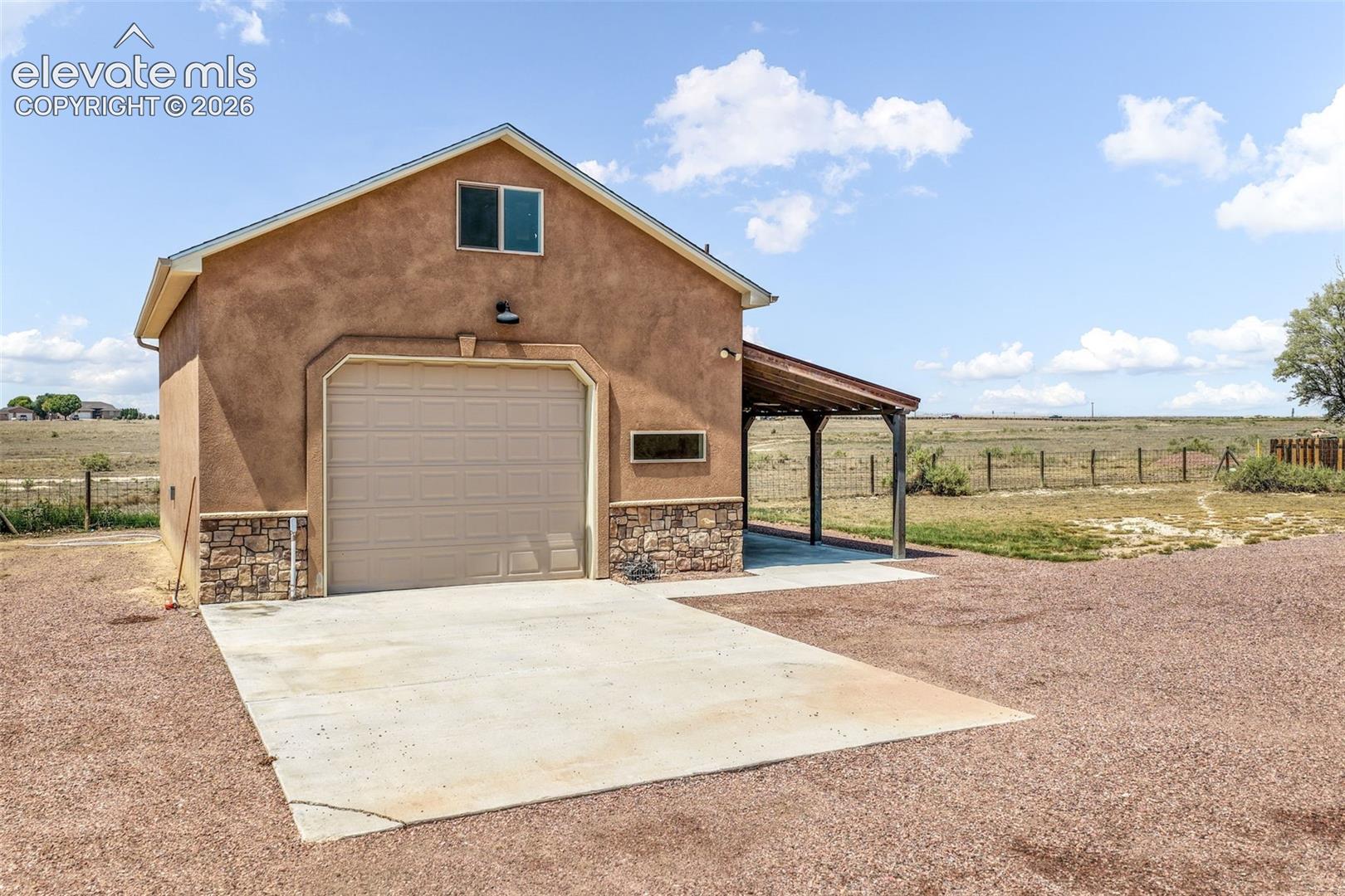 83 S Golfwood Drive