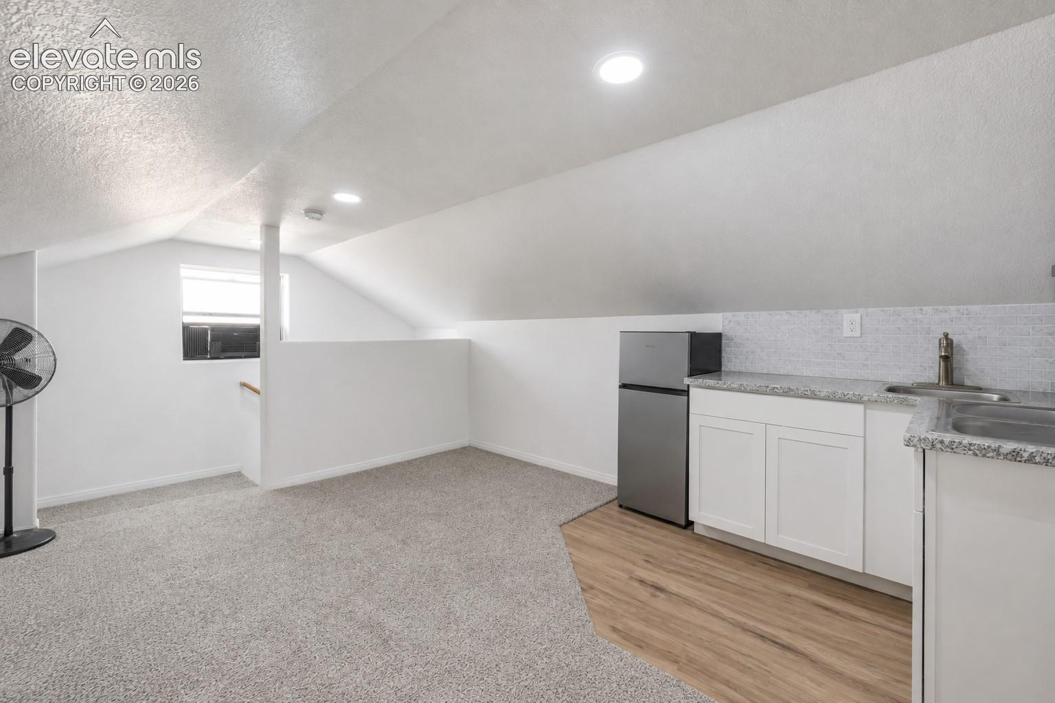 83 S Golfwood Drive