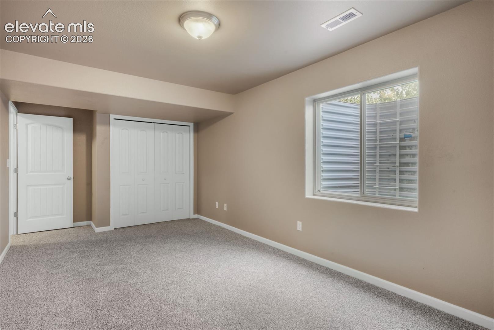 83 S Golfwood Drive