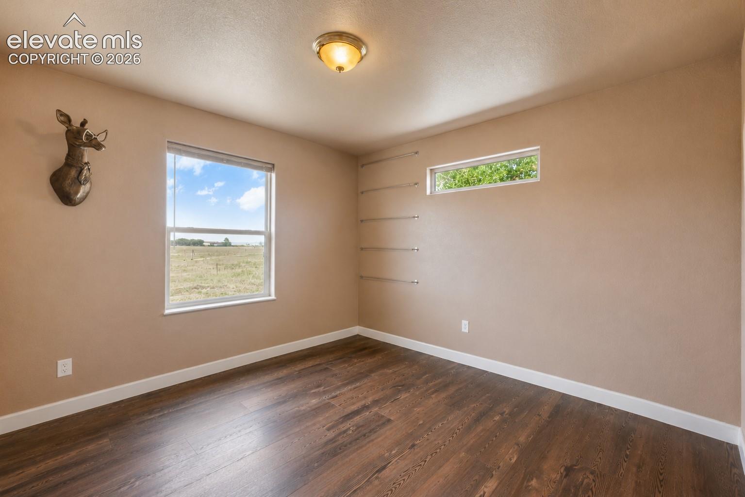 83 S Golfwood Drive