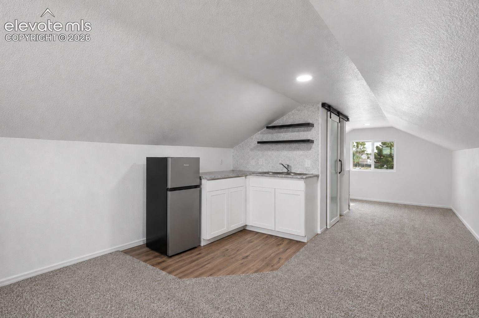 83 S Golfwood Drive