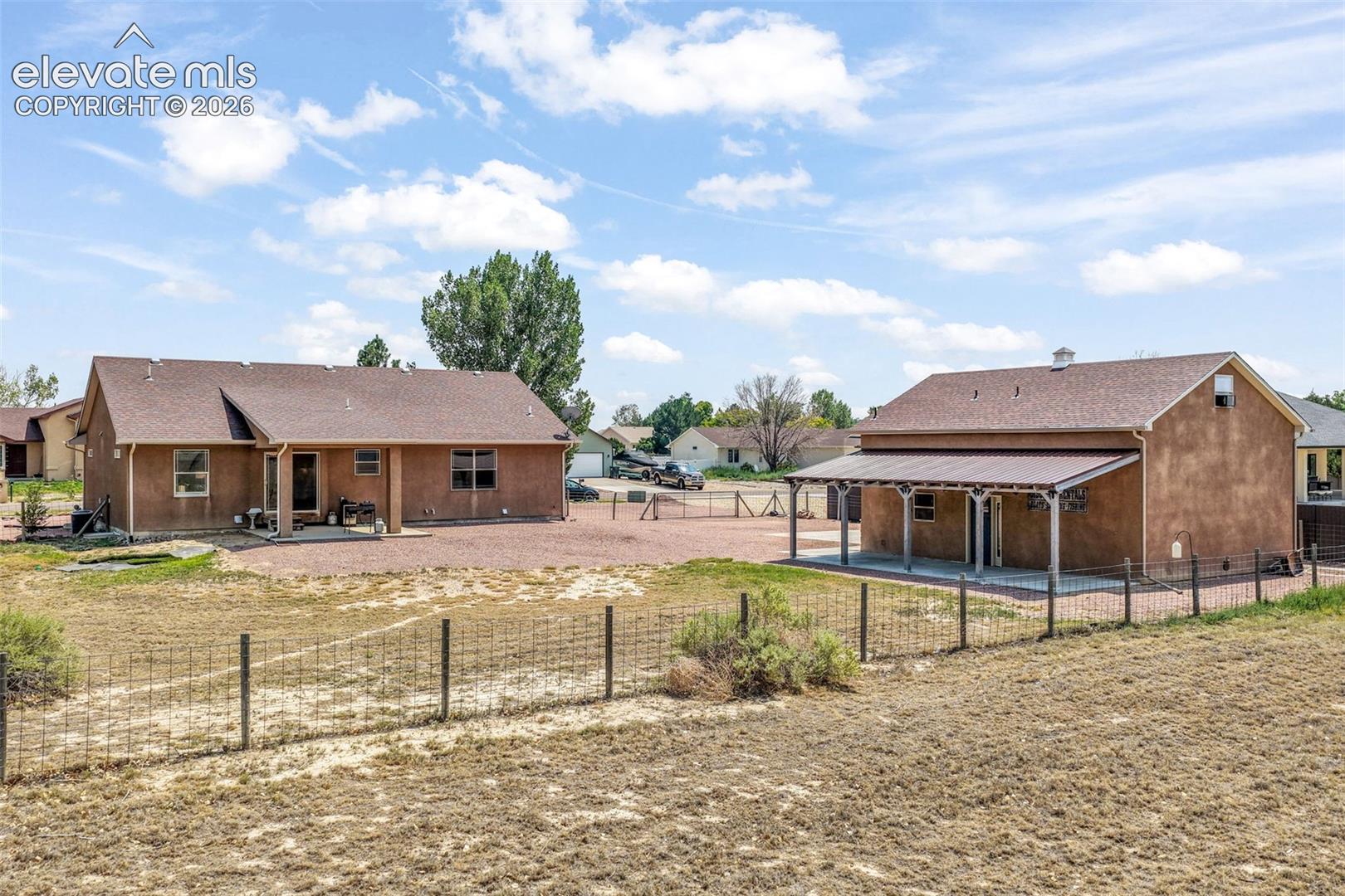 83 S Golfwood Drive