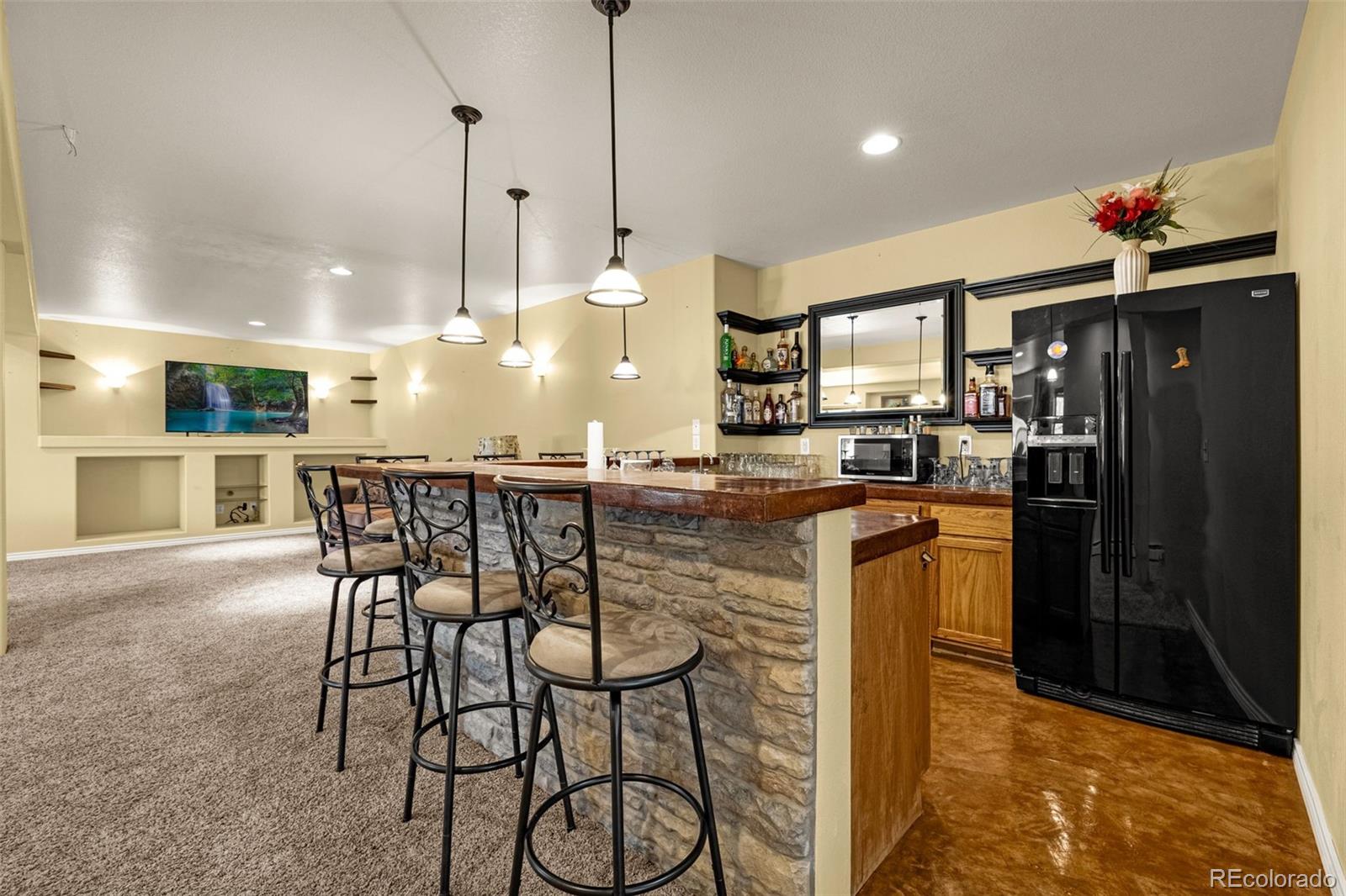 1120 Monument Street