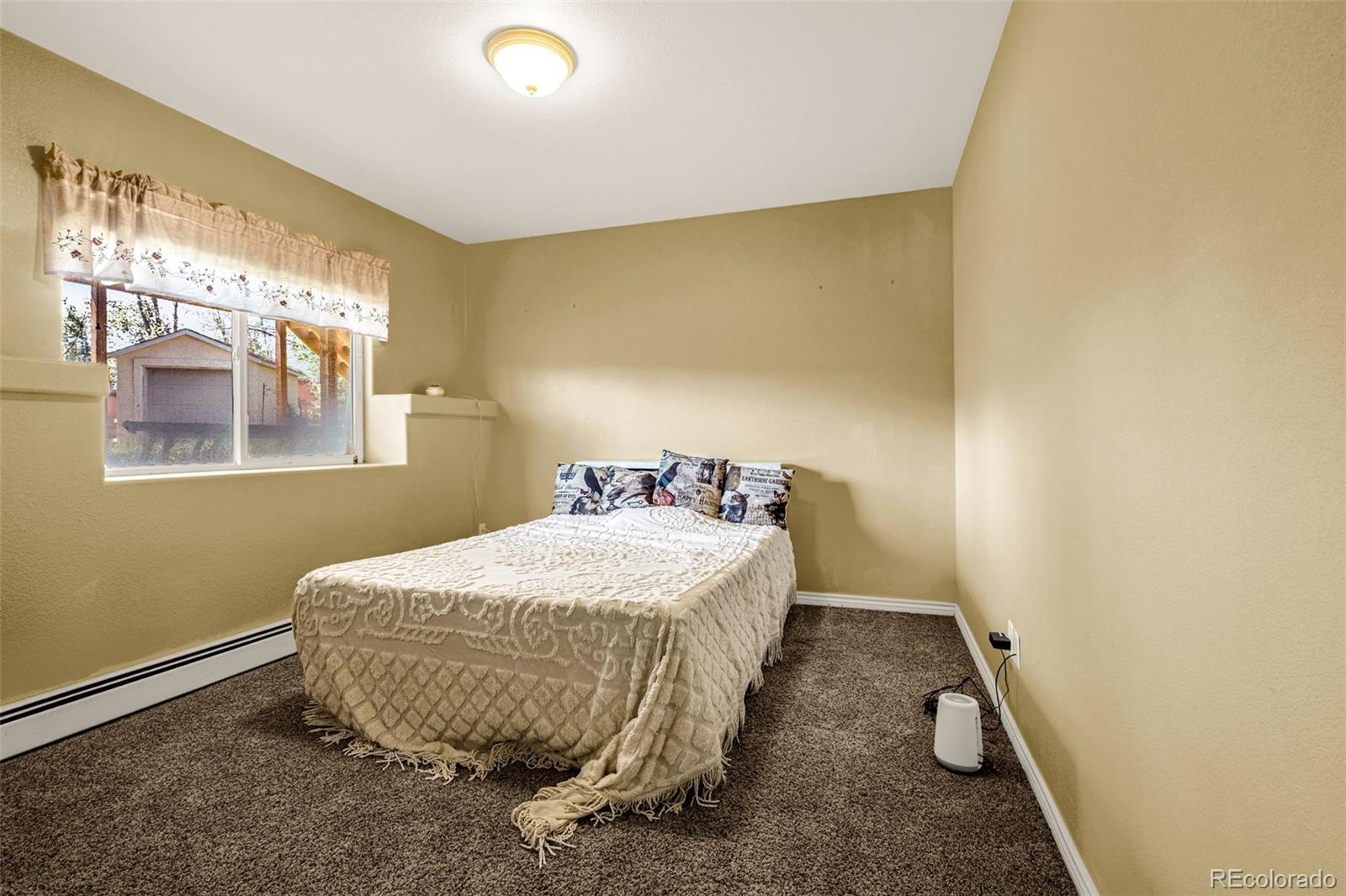 1120 Monument Street