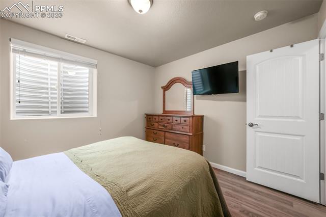 11615 Farnese Heights