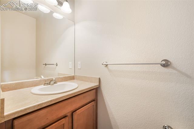 11615 Farnese Heights