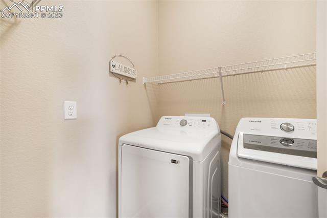 11615 Farnese Heights