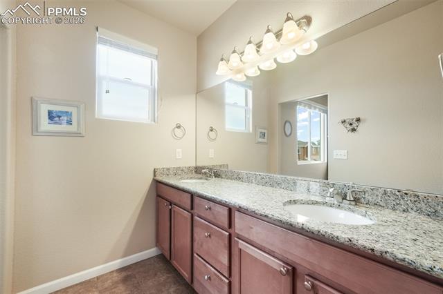 11615 Farnese Heights