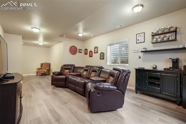 11615 Farnese Heights