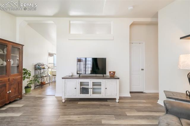 7735 Valley Quail Point