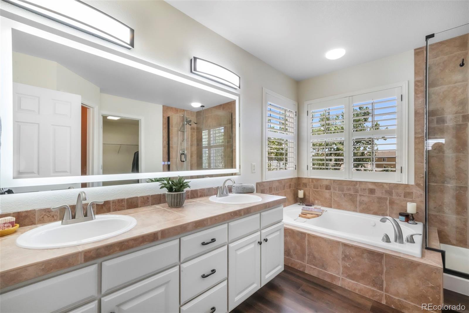 9005 Royal Melbourne Circle