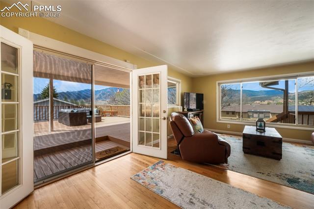 741 Panorama Drive