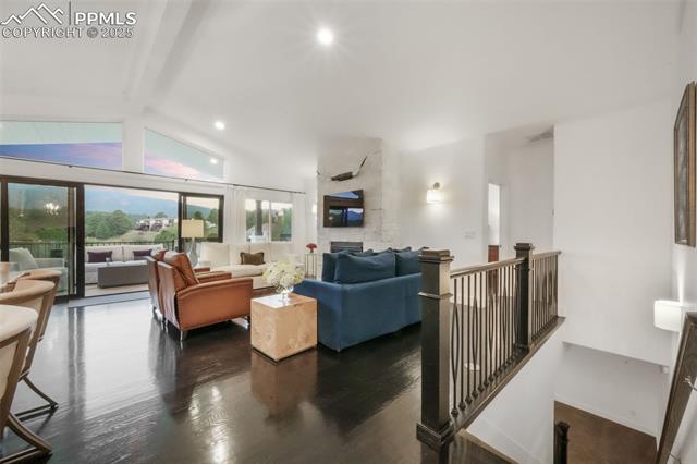 19872 Lake Vista Point