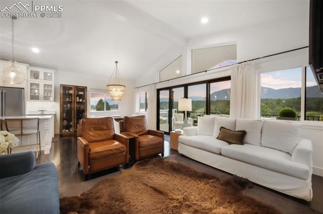 19872 Lake Vista Point