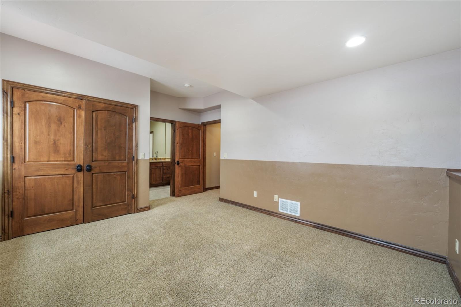 7830 Tannenbaum Road