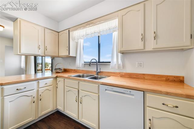 16735 High Tree Drive