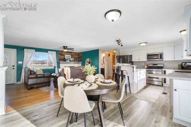 870 Hemlock Way