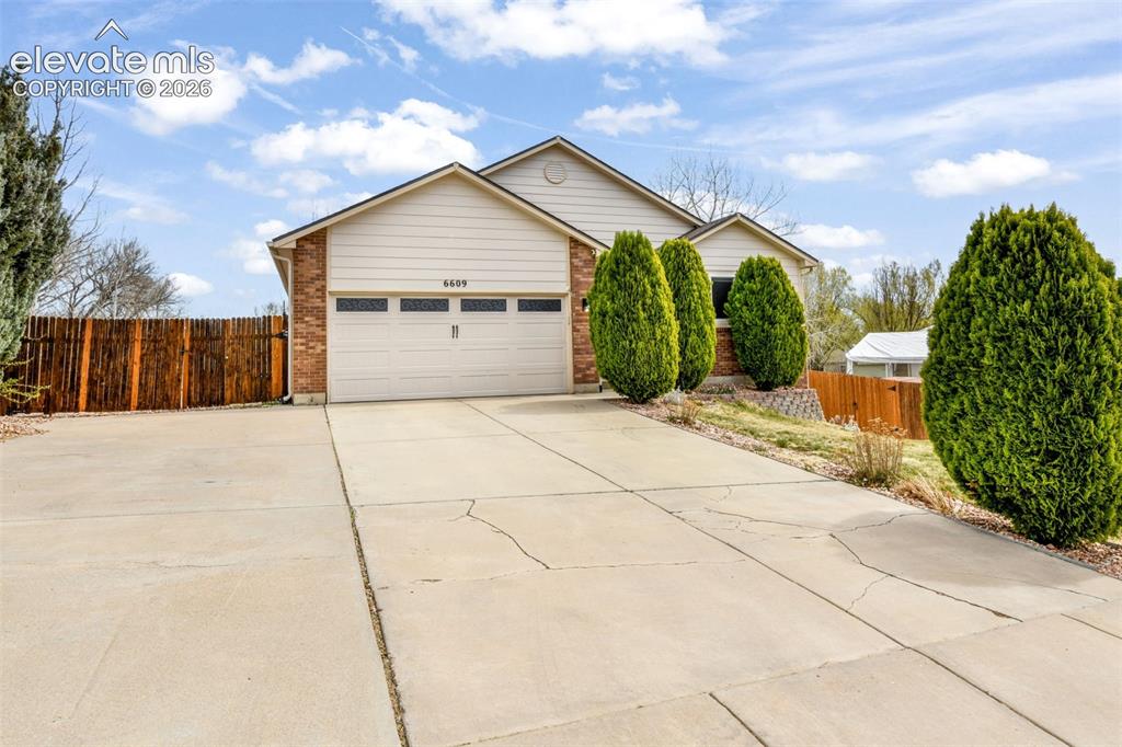 6609 Cottonwood Grove Drive