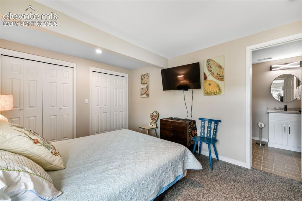 6609 Cottonwood Grove Drive