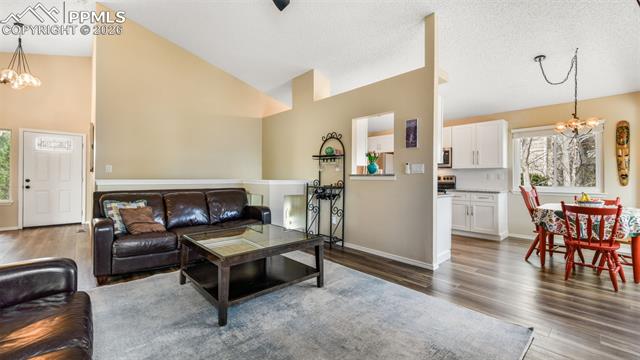 6609 Cottonwood Grove Drive