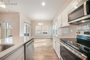 7851 Lathrop View