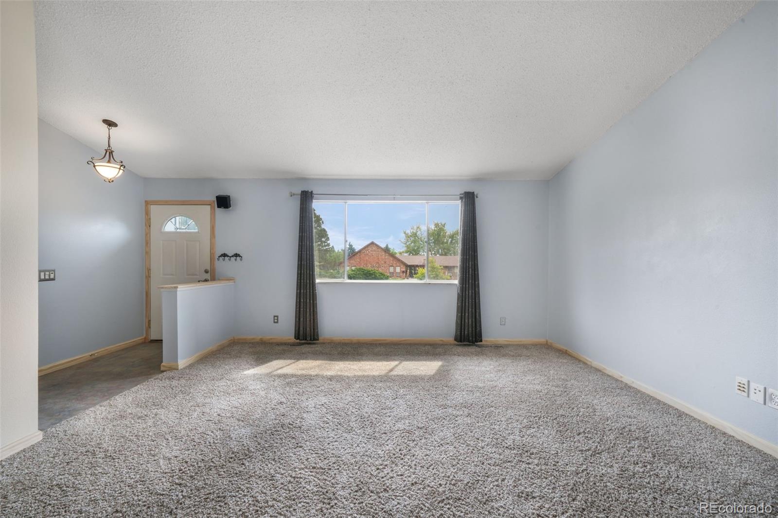 5090 Flintridge Drive