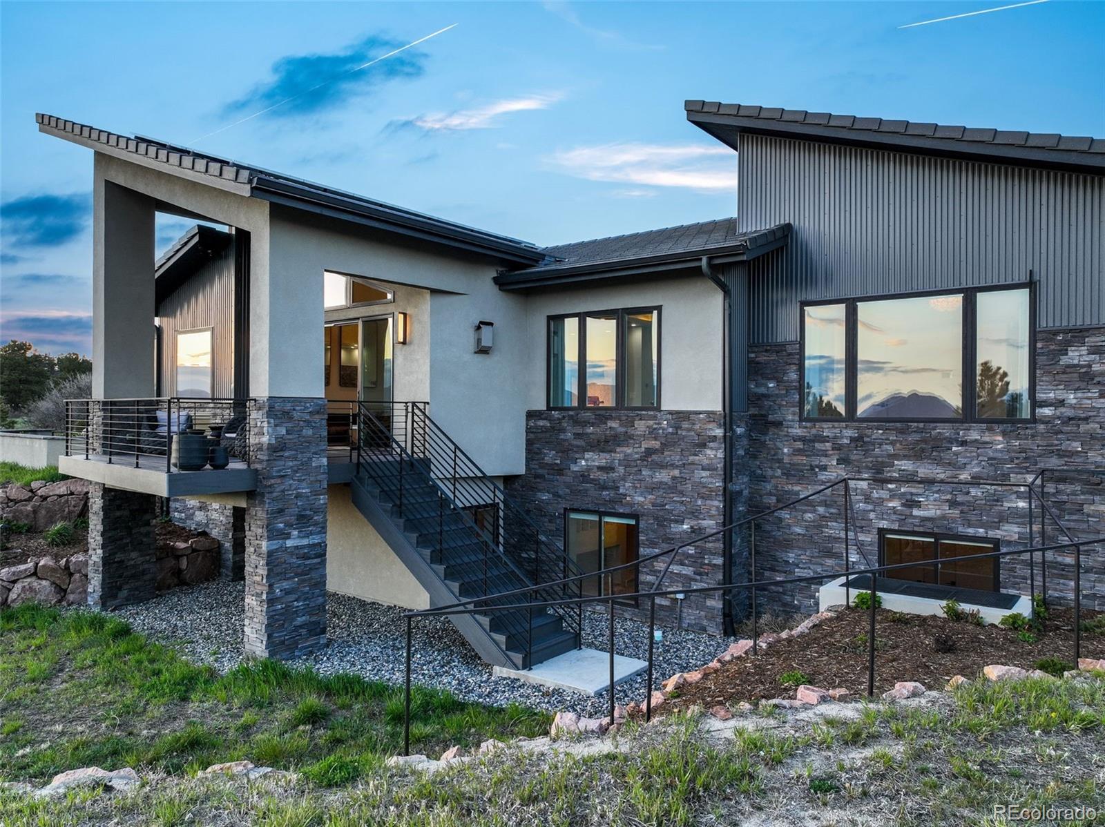 3585 Meadow Run Circle