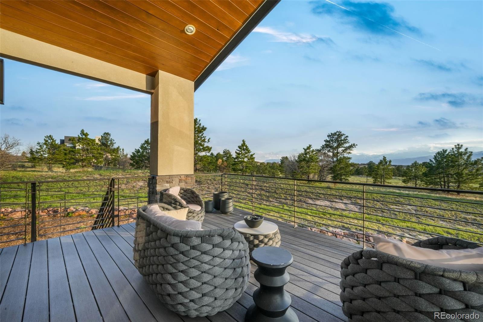 3585 Meadow Run Circle