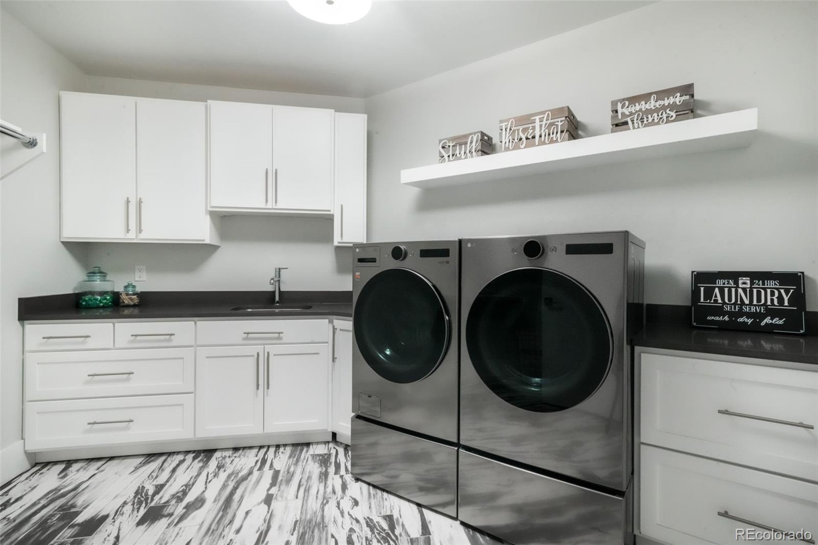 3585 Meadow Run Circle