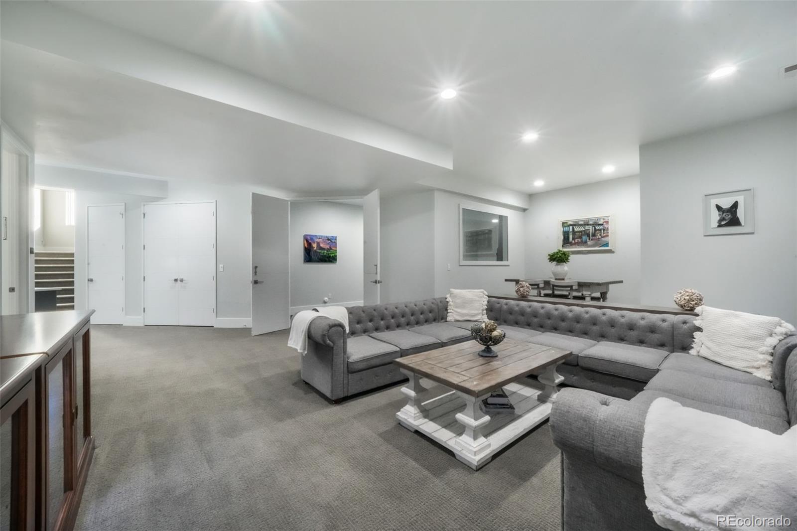 3585 Meadow Run Circle