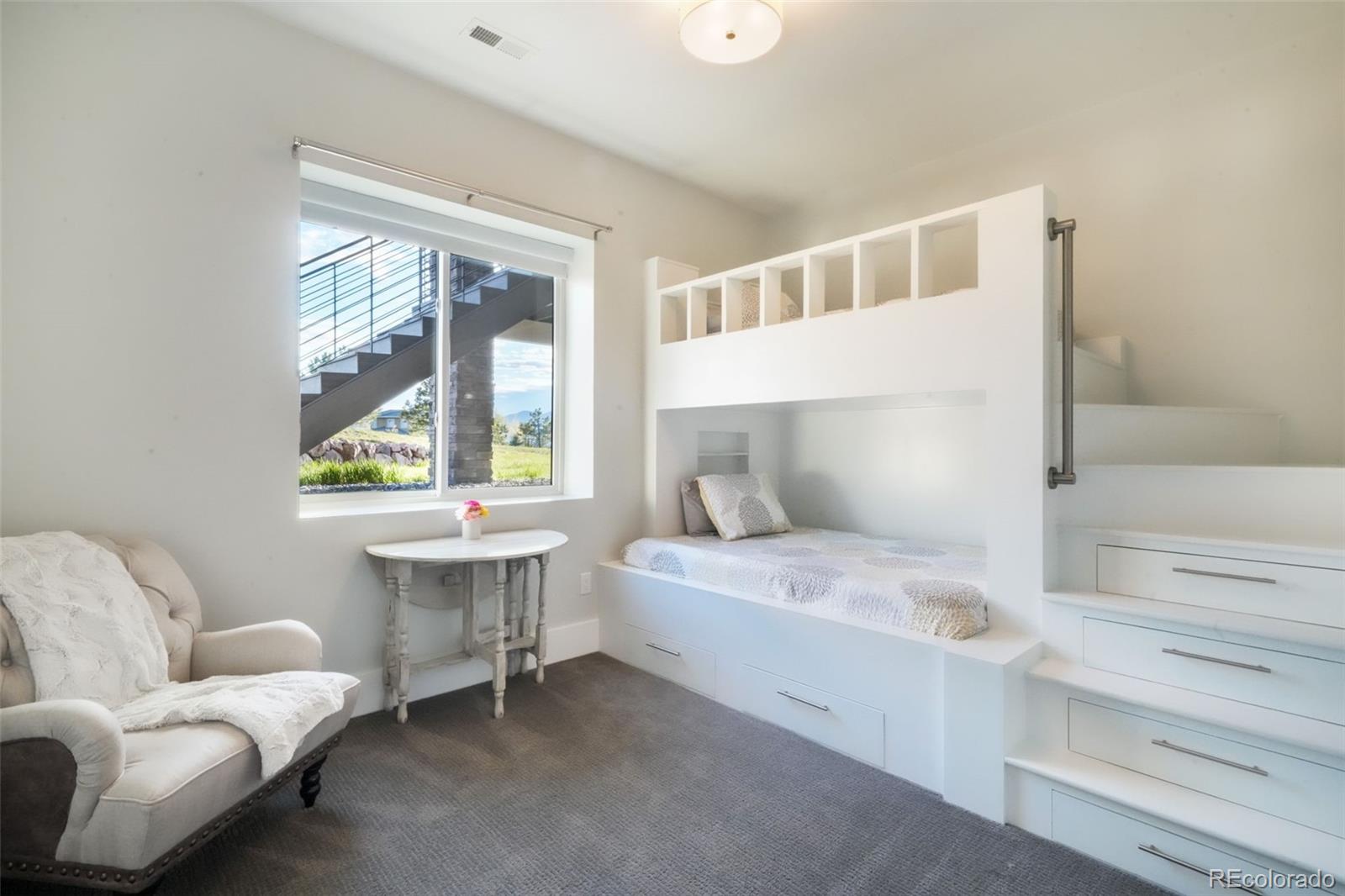 3585 Meadow Run Circle