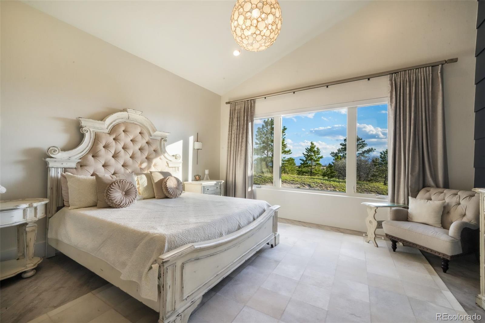 3585 Meadow Run Circle