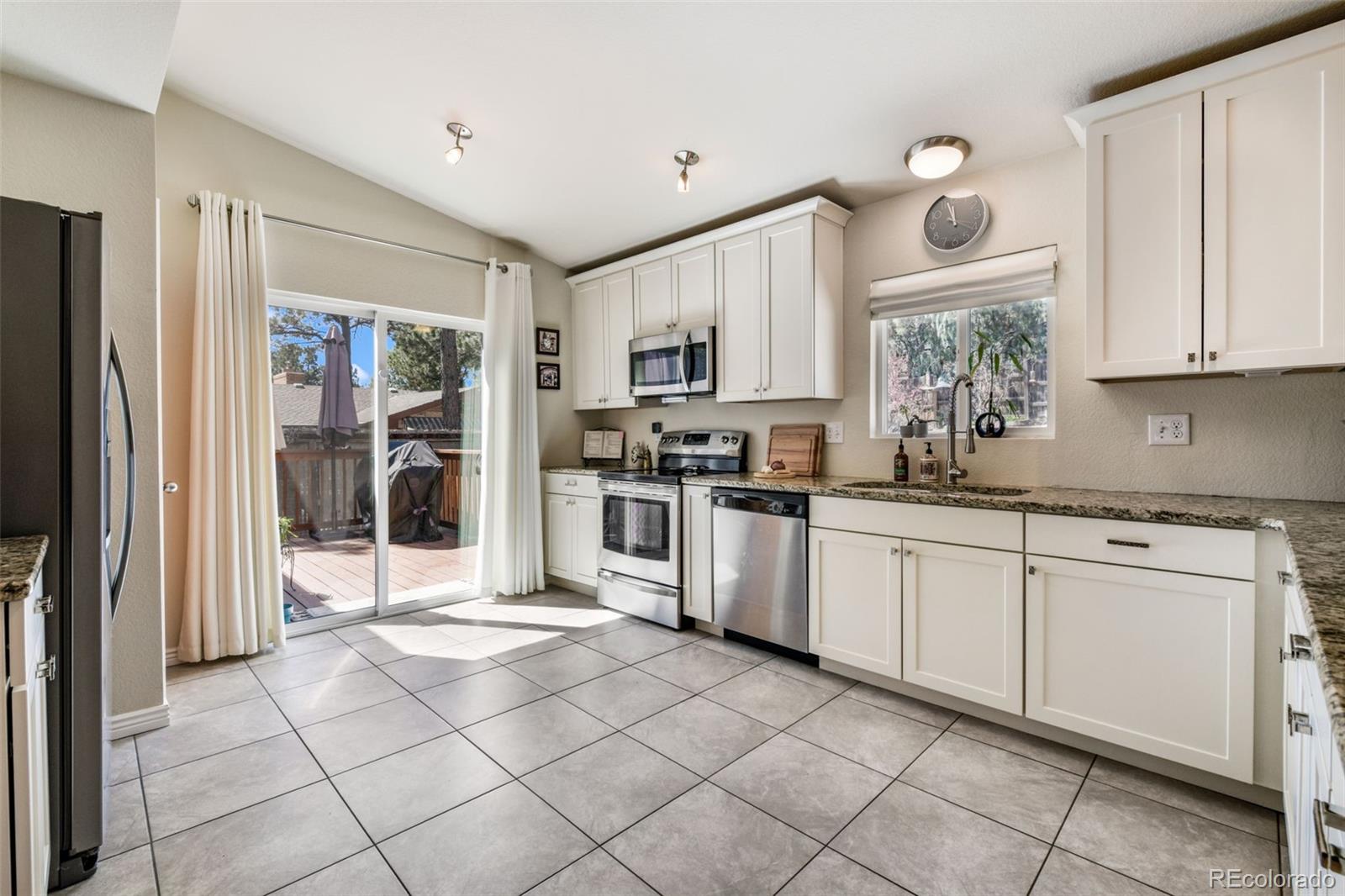 6020 Castlewood Lane