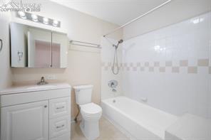 2172 Denton Grove 203